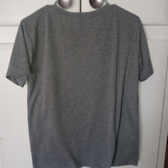 Women's shirt - Picture 3 of 3